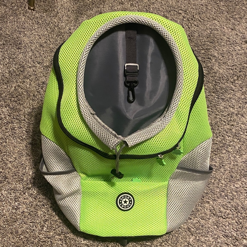 Pet carrier Stylish Green and gray backpack